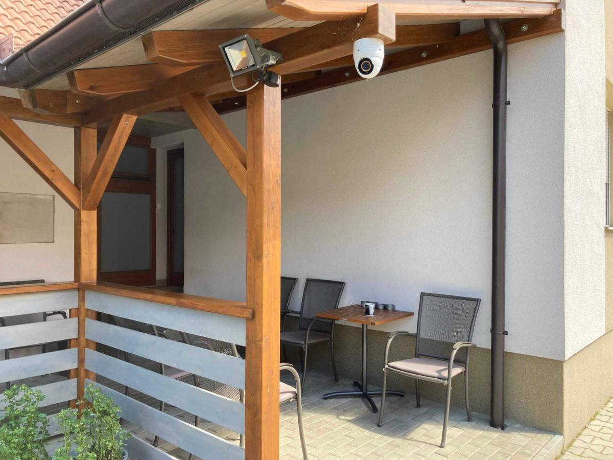 Hotel Toronyi Vendeghaz Exteriér fotografie